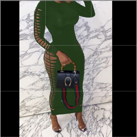 Beautiful long dress - Picture 2 of 3